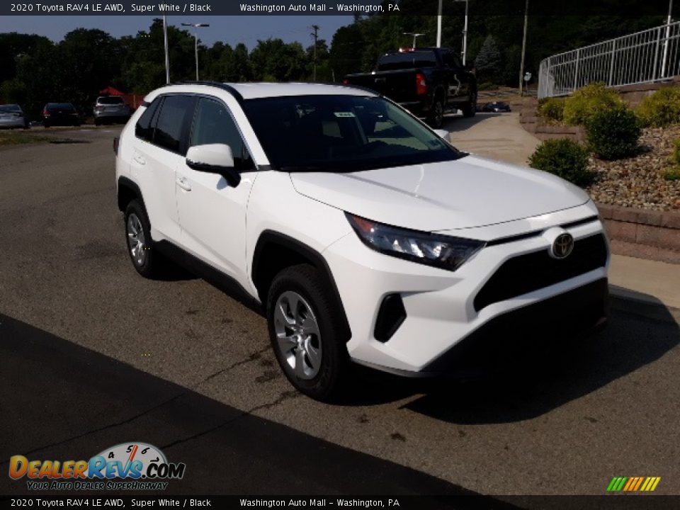 2020 Toyota RAV4 LE AWD Super White / Black Photo #30