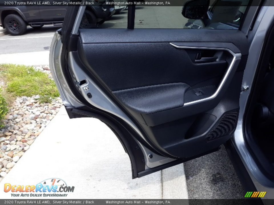 2020 Toyota RAV4 LE AWD Silver Sky Metallic / Black Photo #26