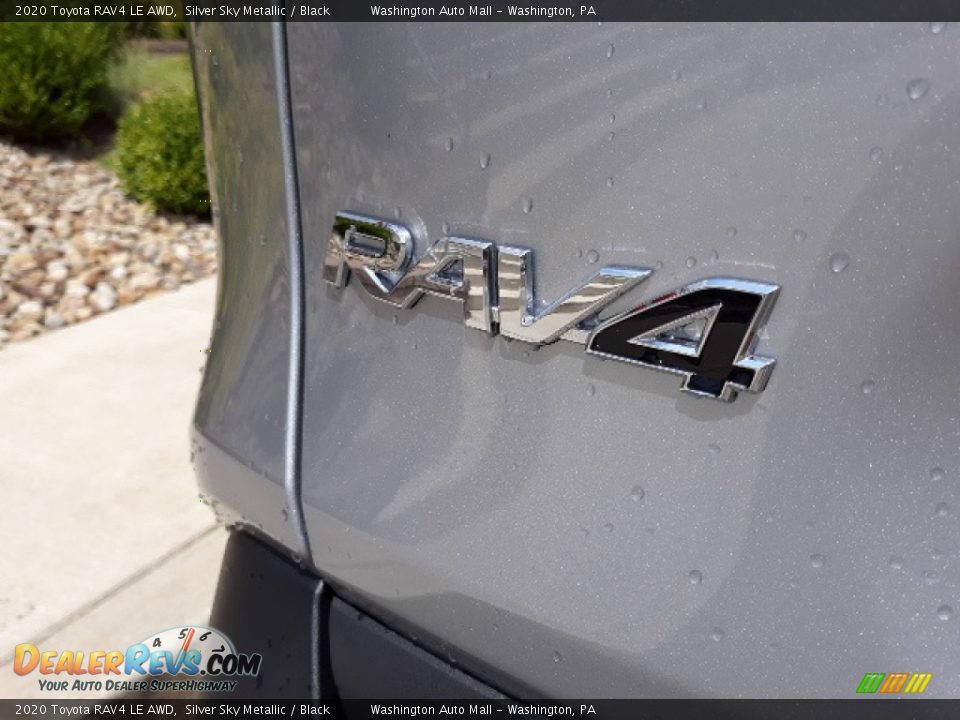 2020 Toyota RAV4 LE AWD Silver Sky Metallic / Black Photo #35