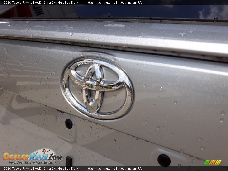 2020 Toyota RAV4 LE AWD Silver Sky Metallic / Black Photo #36