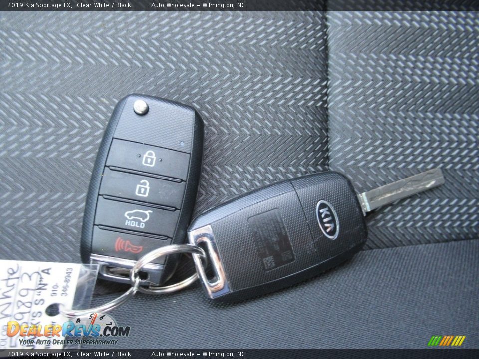 2019 Kia Sportage LX Clear White / Black Photo #20