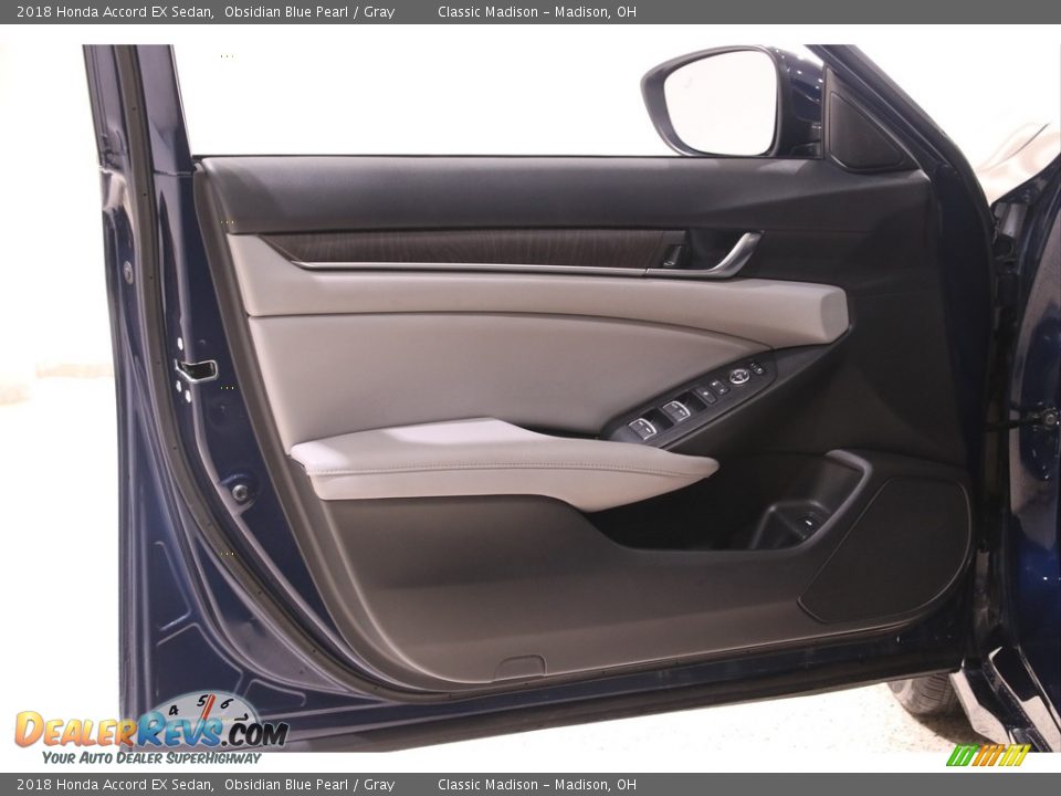 2018 Honda Accord EX Sedan Obsidian Blue Pearl / Gray Photo #4