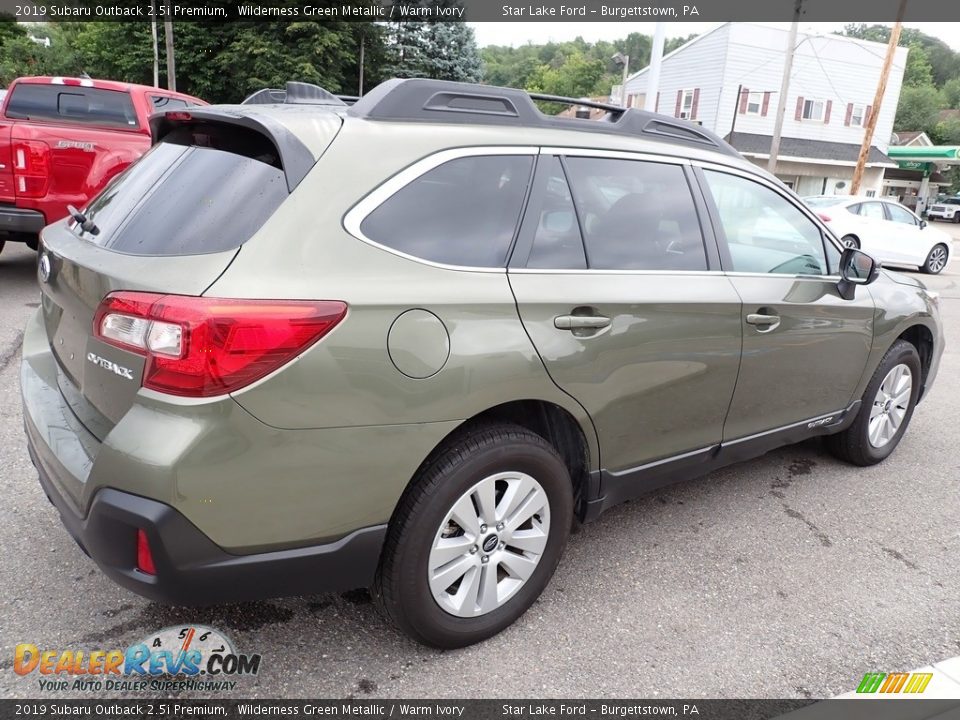 2019 Subaru Outback 2.5i Premium Wilderness Green Metallic / Warm Ivory Photo #6