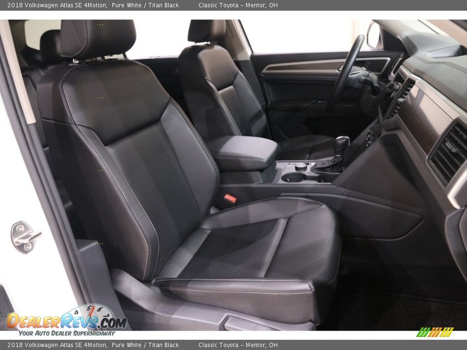 2018 Volkswagen Atlas SE 4Motion Pure White / Titan Black Photo #12
