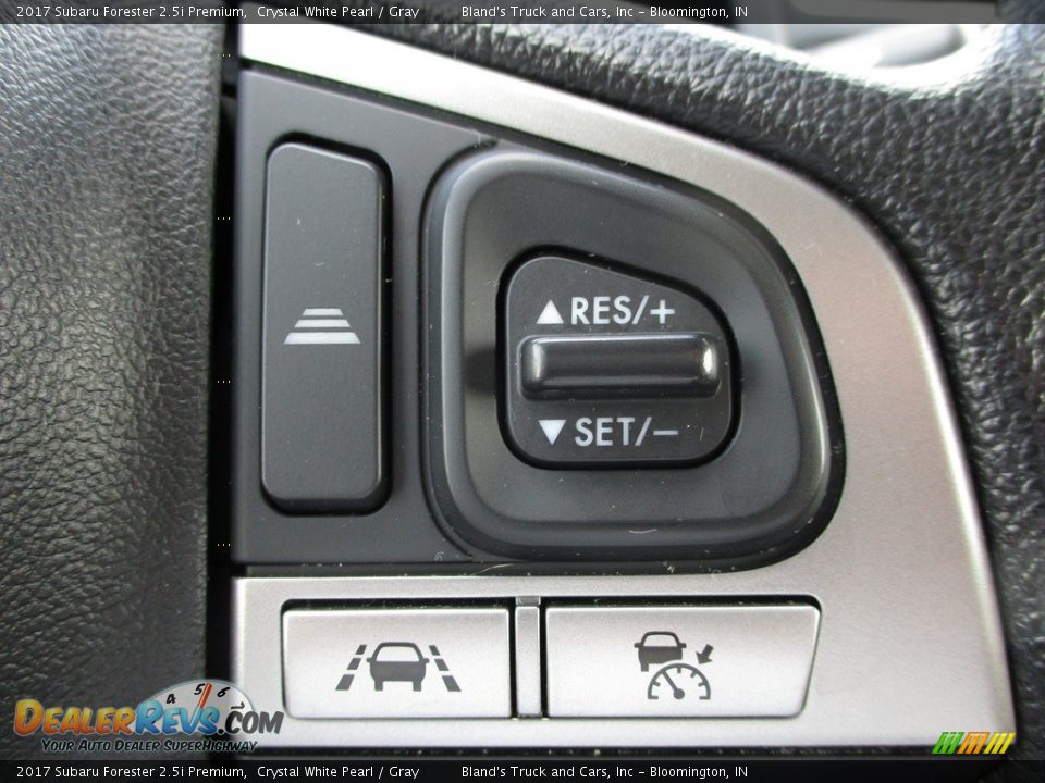 2017 Subaru Forester 2.5i Premium Crystal White Pearl / Gray Photo #18
