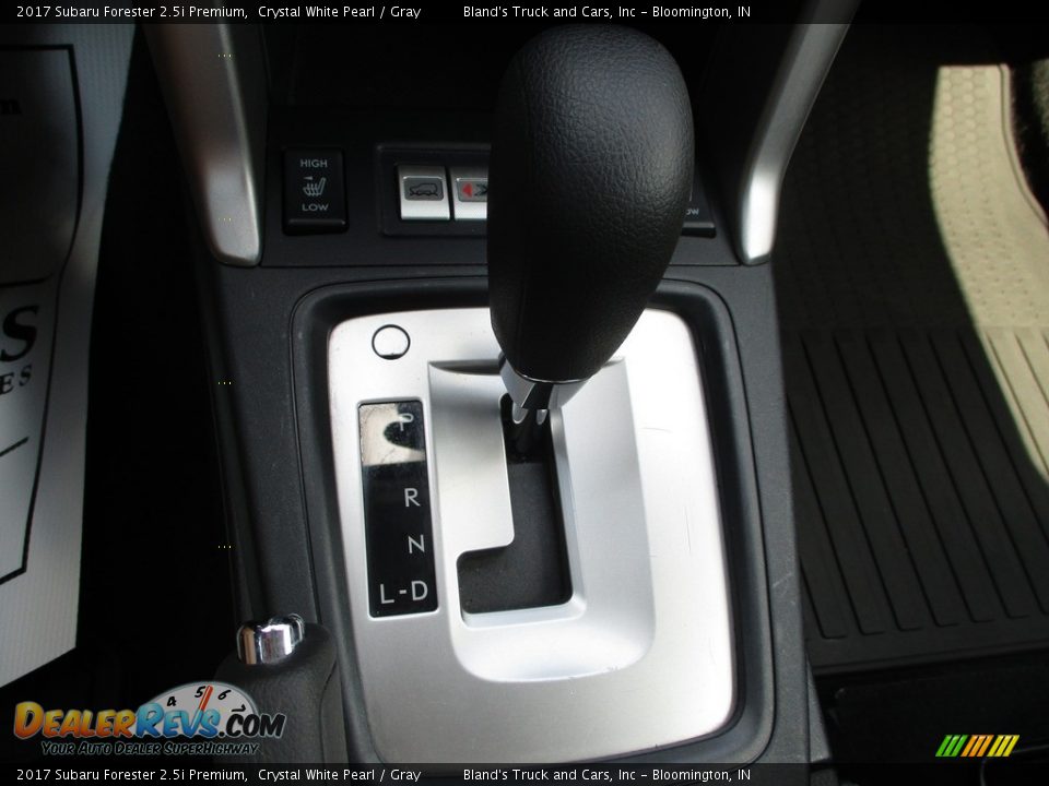 2017 Subaru Forester 2.5i Premium Crystal White Pearl / Gray Photo #23