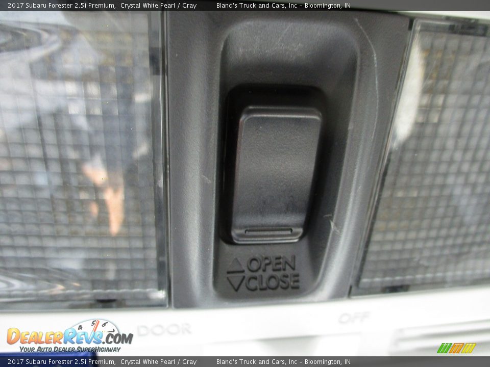 2017 Subaru Forester 2.5i Premium Crystal White Pearl / Gray Photo #26