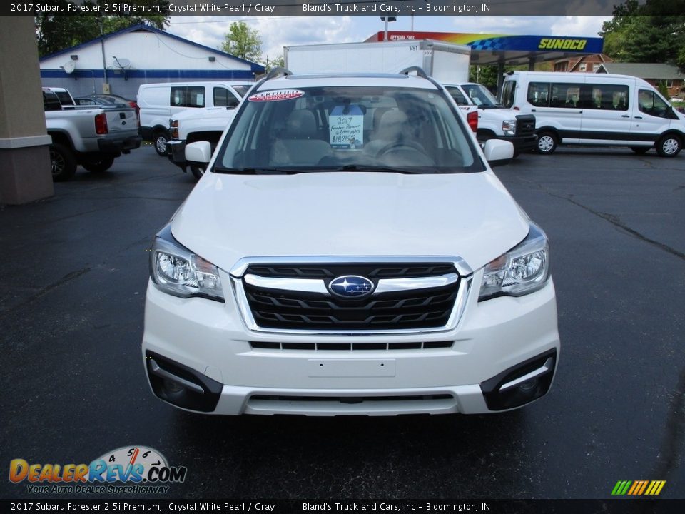 2017 Subaru Forester 2.5i Premium Crystal White Pearl / Gray Photo #28