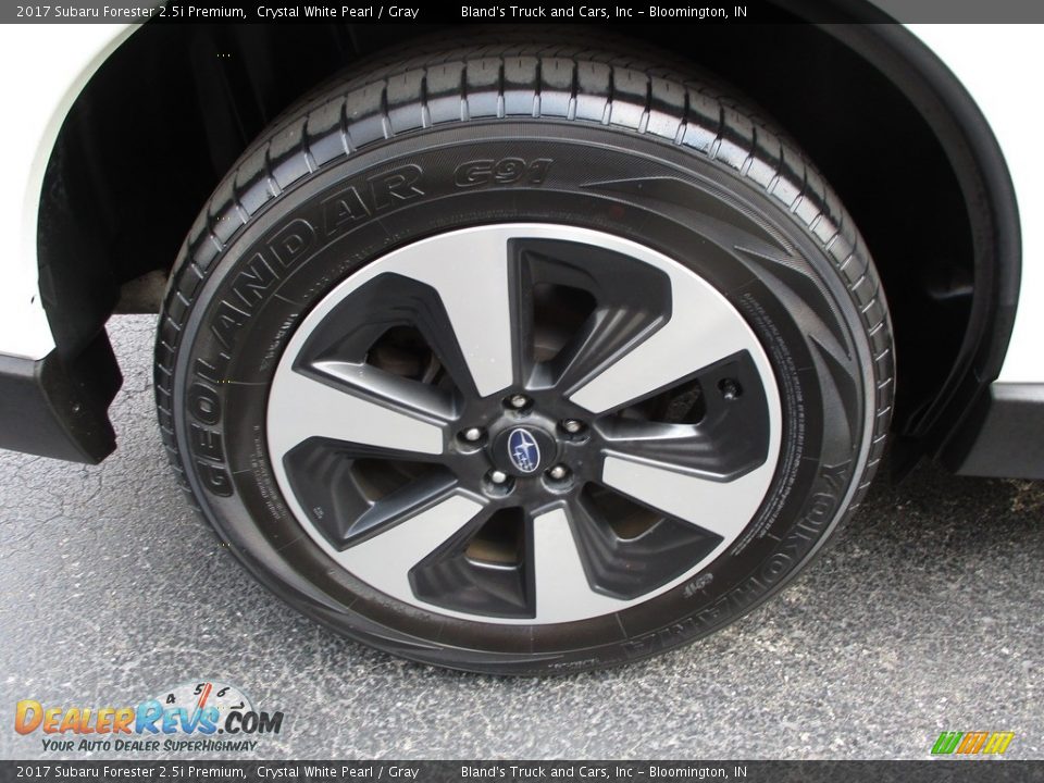 2017 Subaru Forester 2.5i Premium Crystal White Pearl / Gray Photo #29