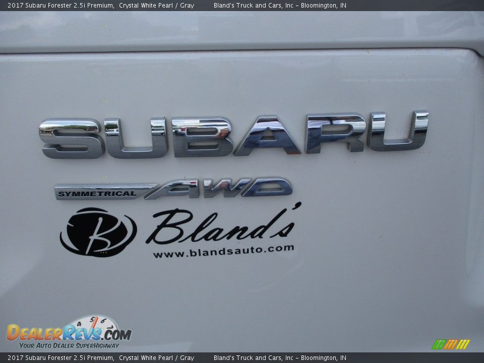 2017 Subaru Forester 2.5i Premium Crystal White Pearl / Gray Photo #32