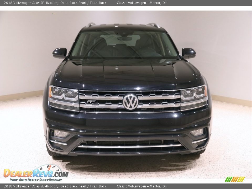 2018 Volkswagen Atlas SE 4Motion Deep Black Pearl / Titan Black Photo #2