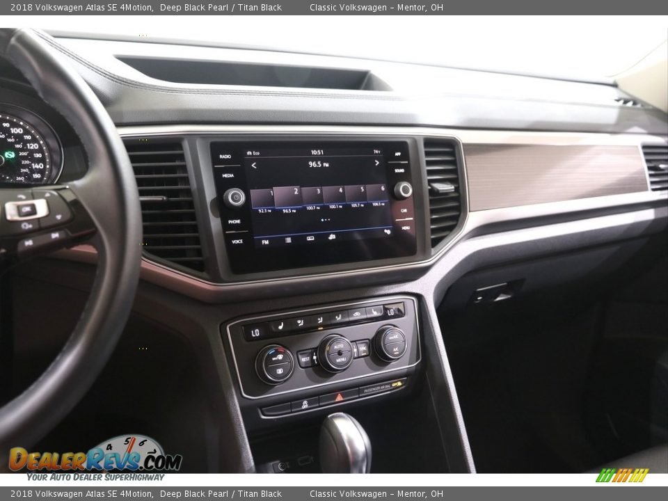2018 Volkswagen Atlas SE 4Motion Deep Black Pearl / Titan Black Photo #9