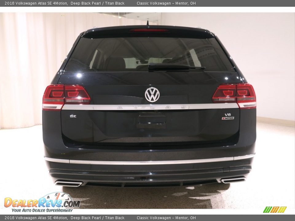 2018 Volkswagen Atlas SE 4Motion Deep Black Pearl / Titan Black Photo #17