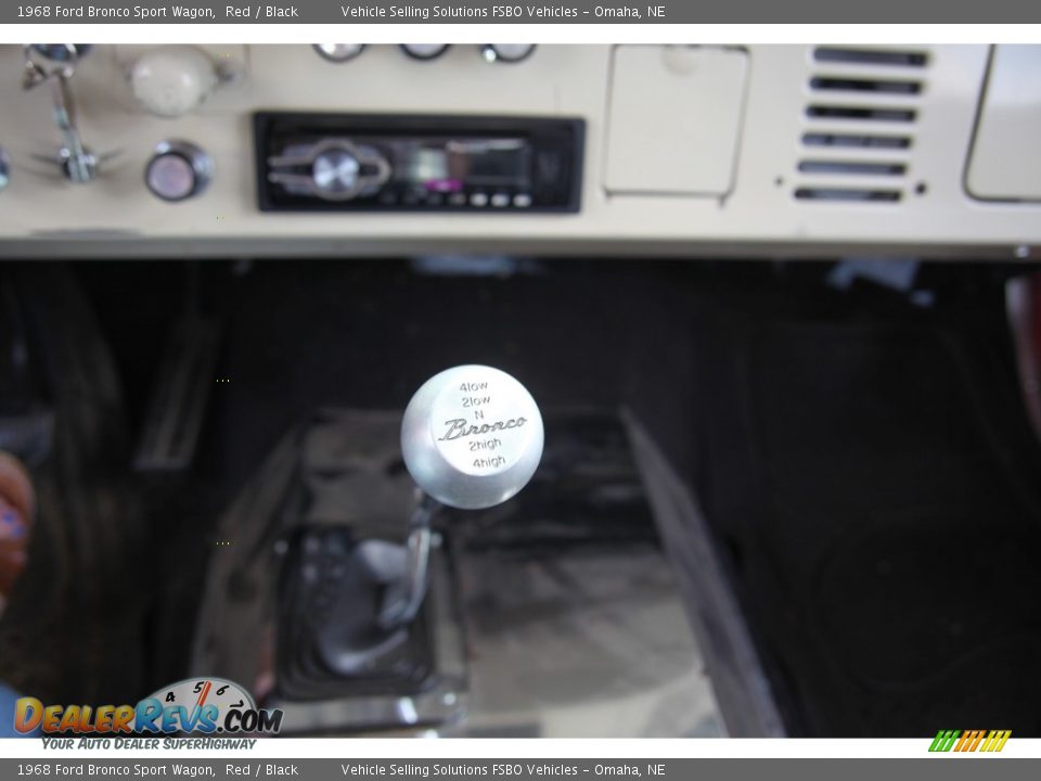 1968 Ford Bronco Sport Wagon Shifter Photo #15