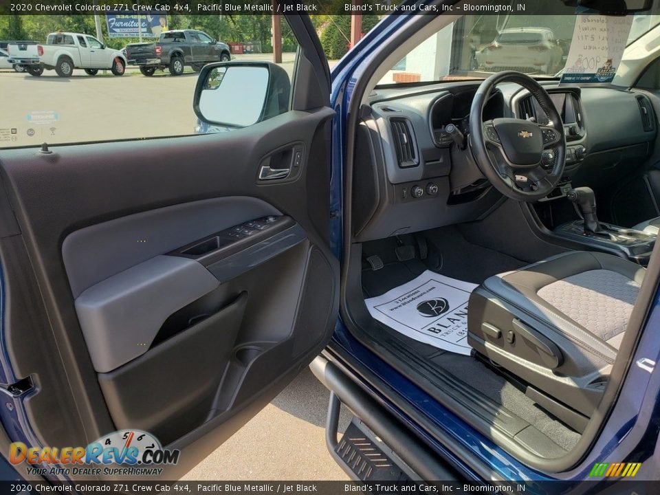 2020 Chevrolet Colorado Z71 Crew Cab 4x4 Pacific Blue Metallic / Jet Black Photo #3