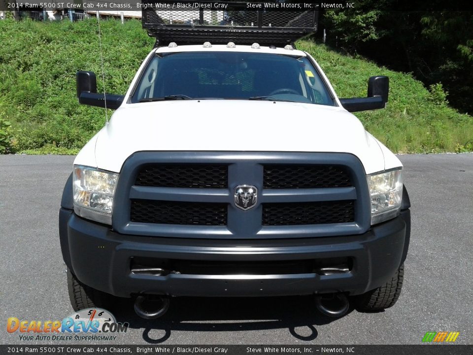 2014 Ram 5500 ST Crew Cab 4x4 Chassis Bright White / Black/Diesel Gray Photo #3