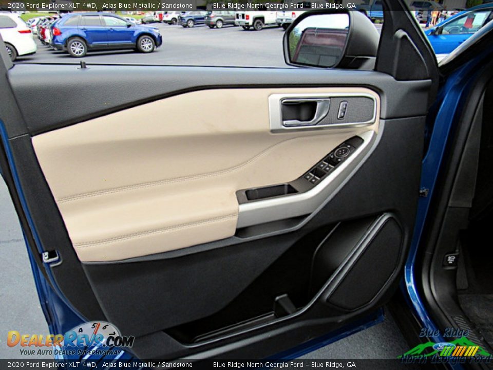 2020 Ford Explorer XLT 4WD Atlas Blue Metallic / Sandstone Photo #10