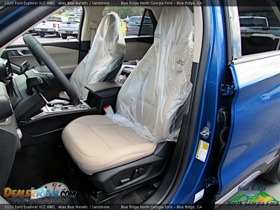 2020 Ford Explorer XLT 4WD Atlas Blue Metallic / Sandstone Photo #11