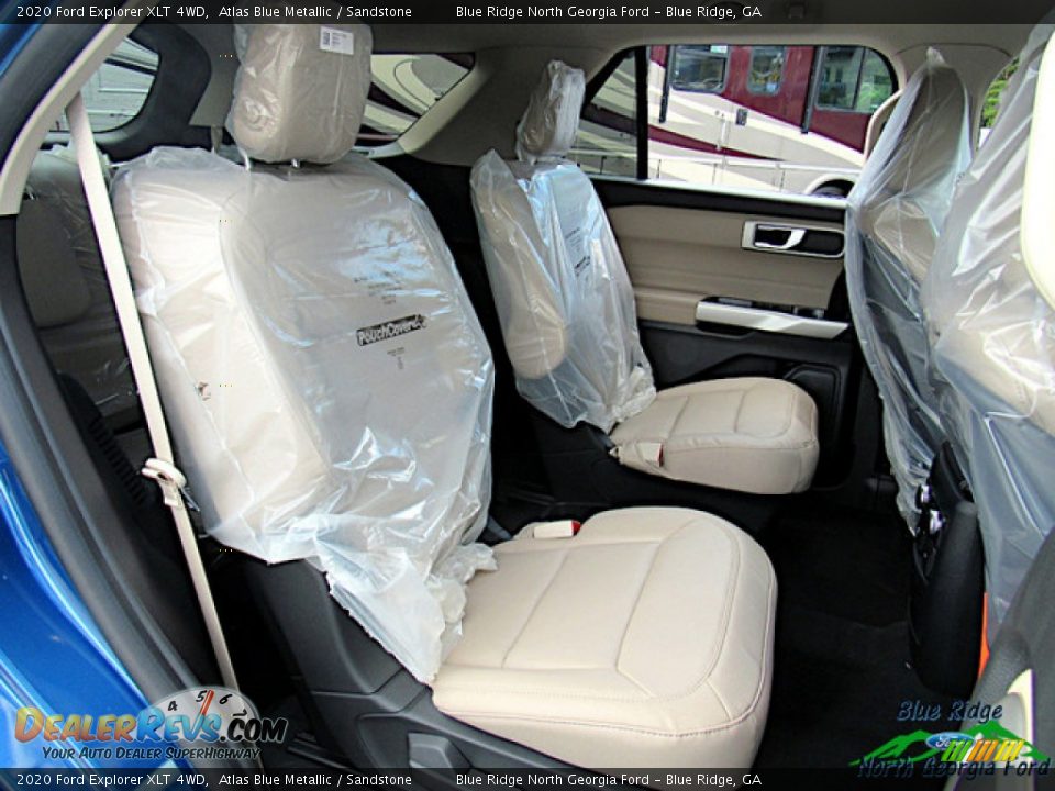 2020 Ford Explorer XLT 4WD Atlas Blue Metallic / Sandstone Photo #13