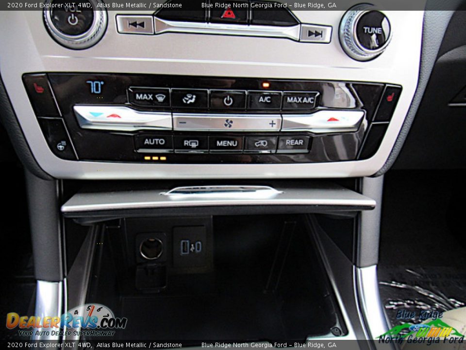 2020 Ford Explorer XLT 4WD Atlas Blue Metallic / Sandstone Photo #24