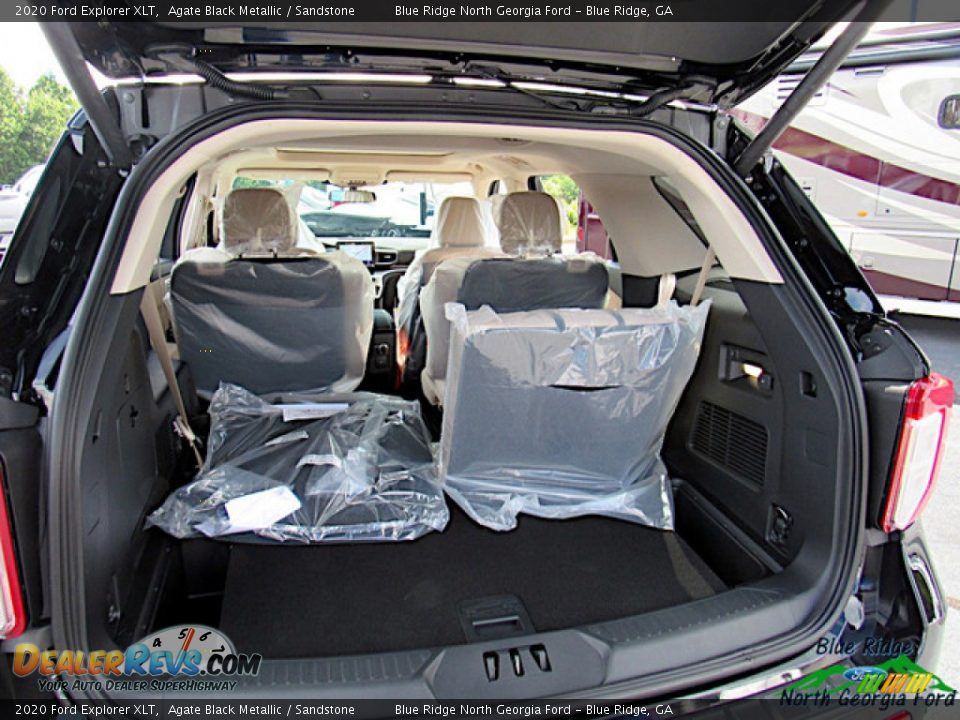 2020 Ford Explorer XLT Agate Black Metallic / Sandstone Photo #15