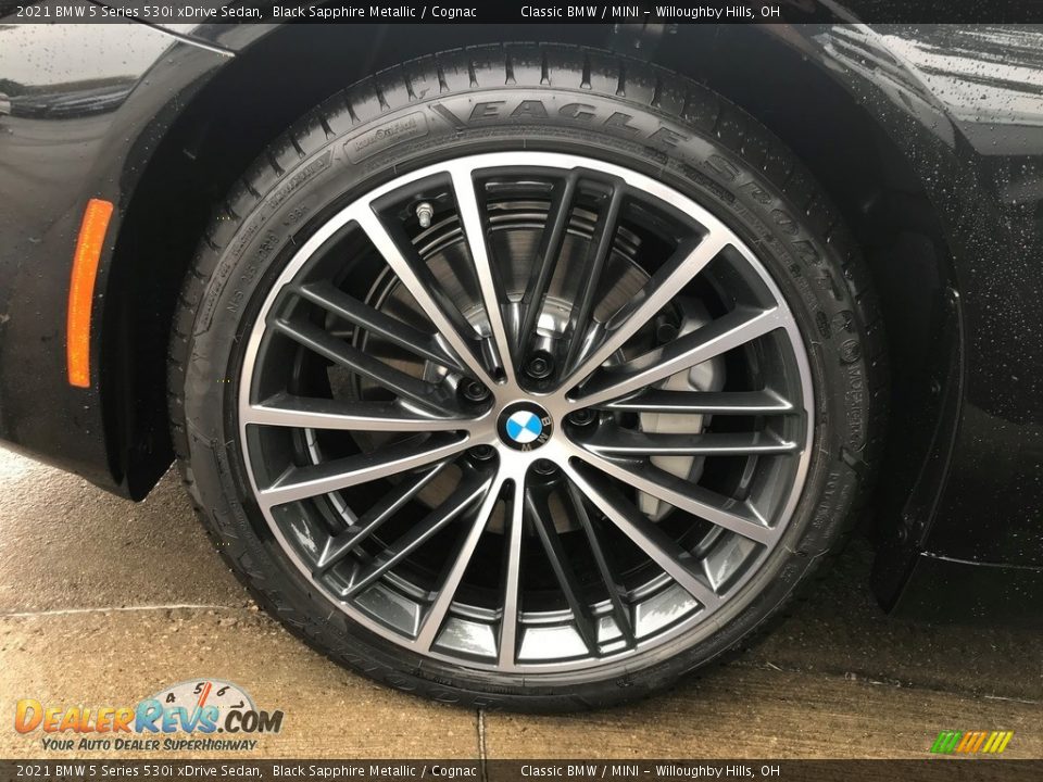 2021 BMW 5 Series 530i xDrive Sedan Wheel Photo #5