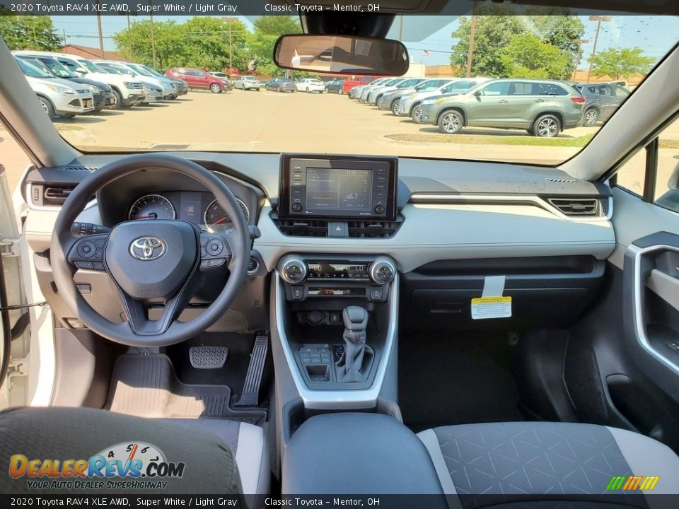 2020 Toyota RAV4 XLE AWD Super White / Light Gray Photo #4