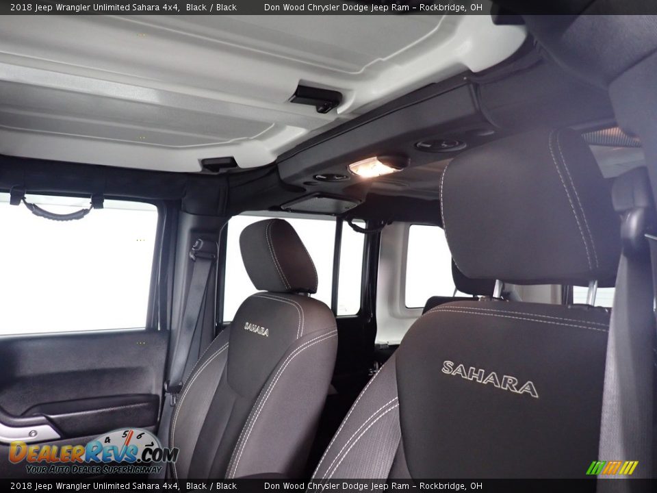 2018 Jeep Wrangler Unlimited Sahara 4x4 Black / Black Photo #2