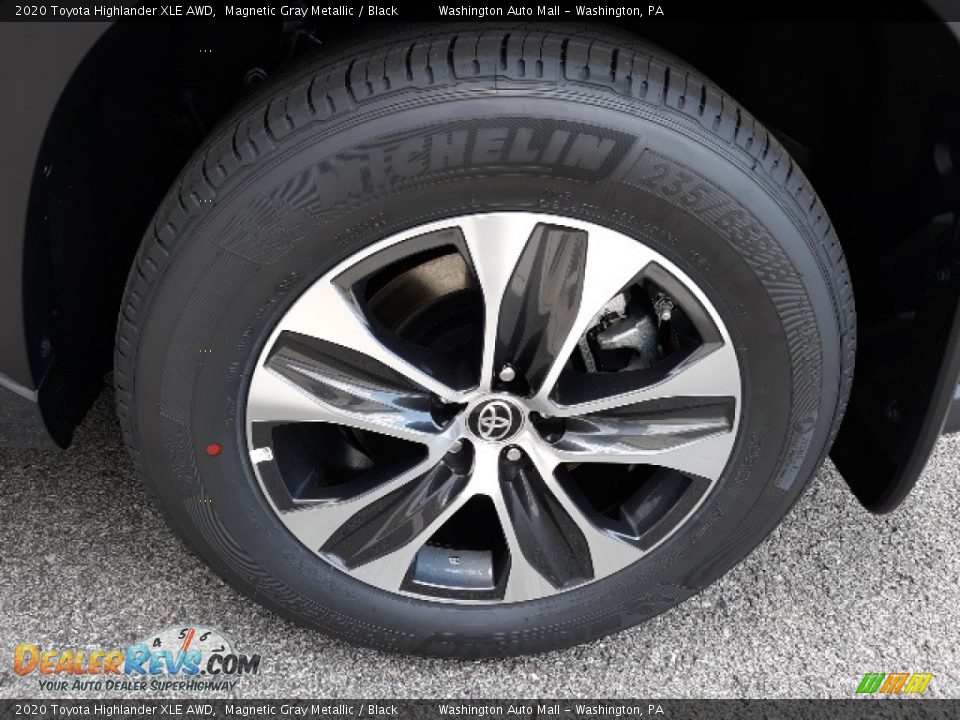 2020 Toyota Highlander XLE AWD Magnetic Gray Metallic / Black Photo #35