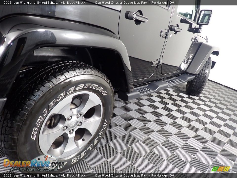 2018 Jeep Wrangler Unlimited Sahara 4x4 Black / Black Photo #18