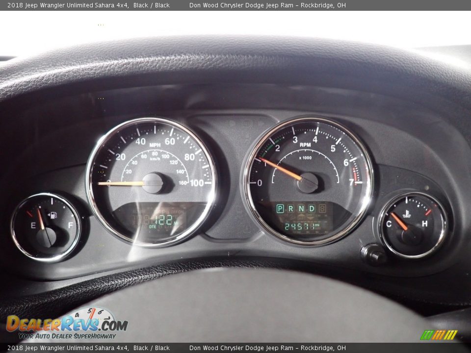 2018 Jeep Wrangler Unlimited Sahara 4x4 Black / Black Photo #32