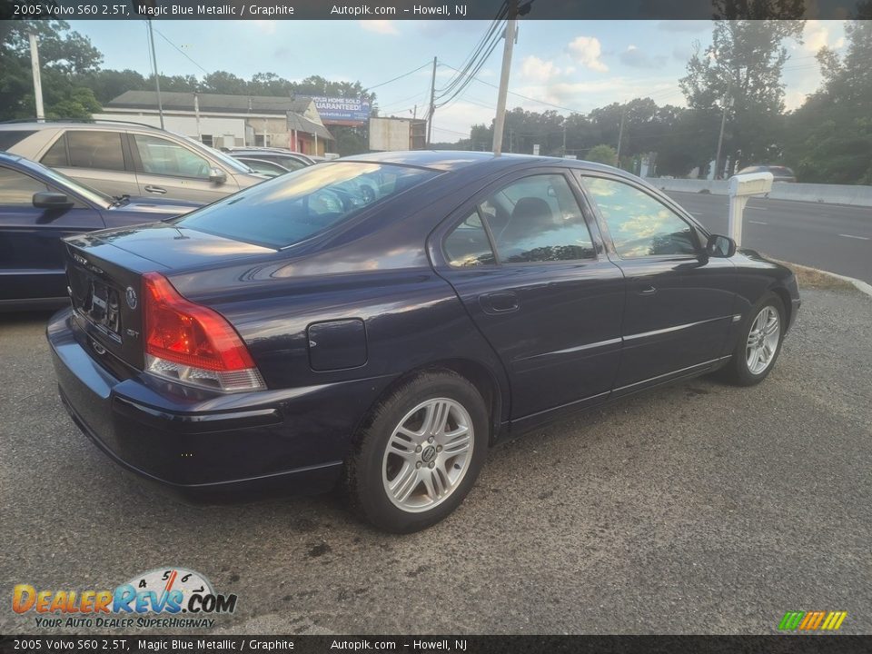 2005 Volvo S60 2.5T Magic Blue Metallic / Graphite Photo #3