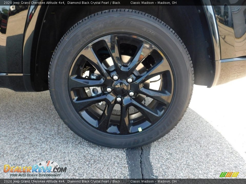 2020 Jeep Grand Cherokee Altitude 4x4 Diamond Black Crystal Pearl / Black Photo #15