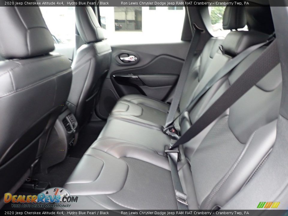 Rear Seat of 2020 Jeep Cherokee Altitude 4x4 Photo #14