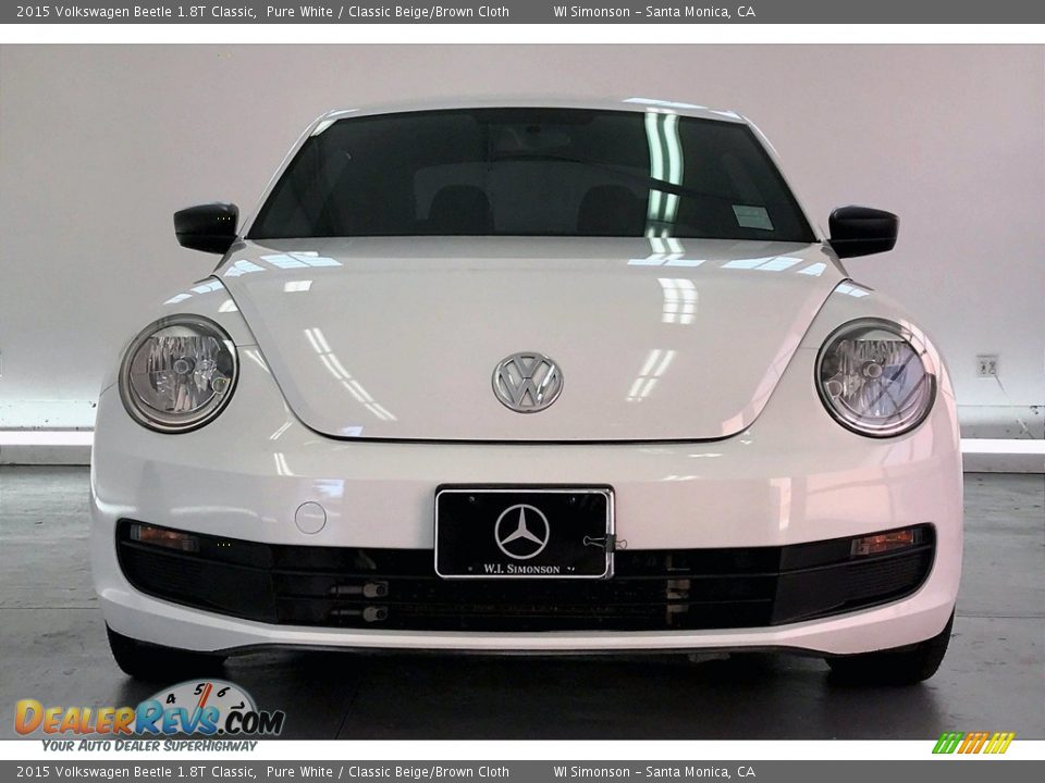 2015 Volkswagen Beetle 1.8T Classic Pure White / Classic Beige/Brown Cloth Photo #2