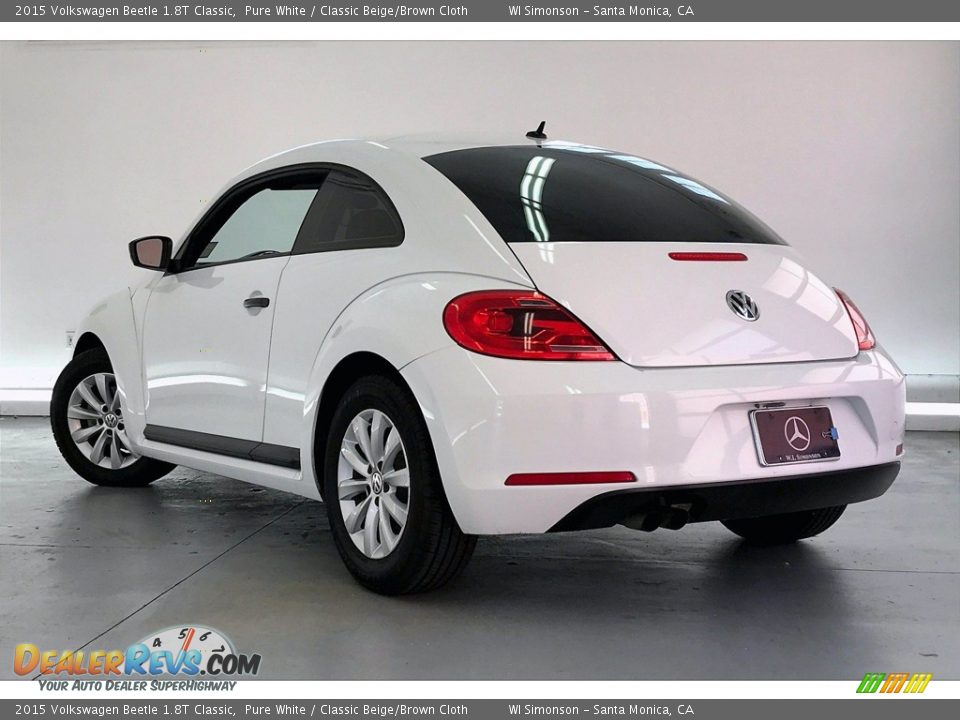 2015 Volkswagen Beetle 1.8T Classic Pure White / Classic Beige/Brown Cloth Photo #9