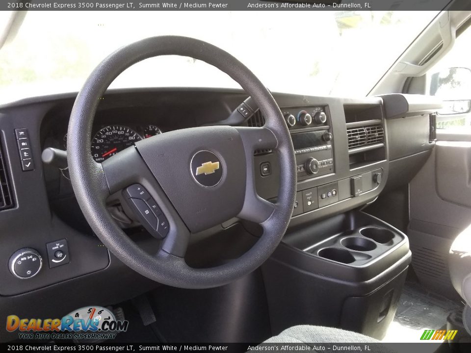 Dashboard of 2018 Chevrolet Express 3500 Passenger LT Photo #12