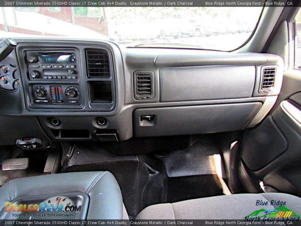2007 Chevrolet Silverado 3500HD Classic LT Crew Cab 4x4 Dually Graystone Metallic / Dark Charcoal Photo #14