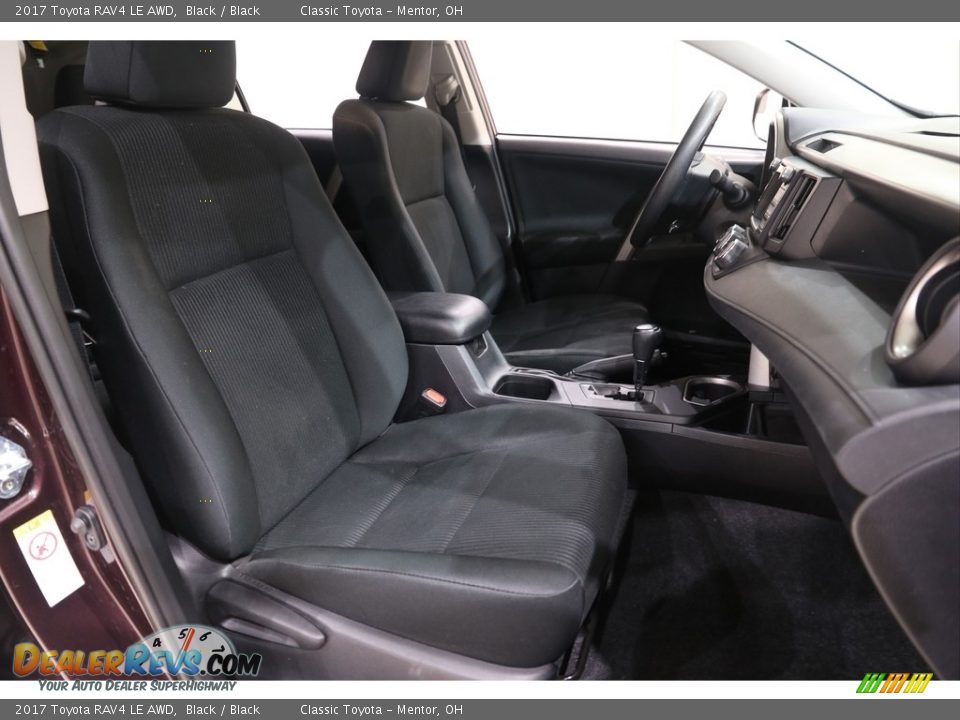 2017 Toyota RAV4 LE AWD Black / Black Photo #13