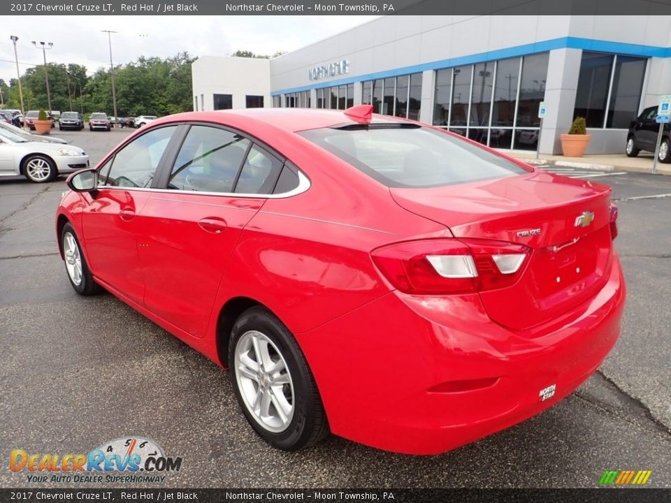 2017 Chevrolet Cruze LT Red Hot / Jet Black Photo #4