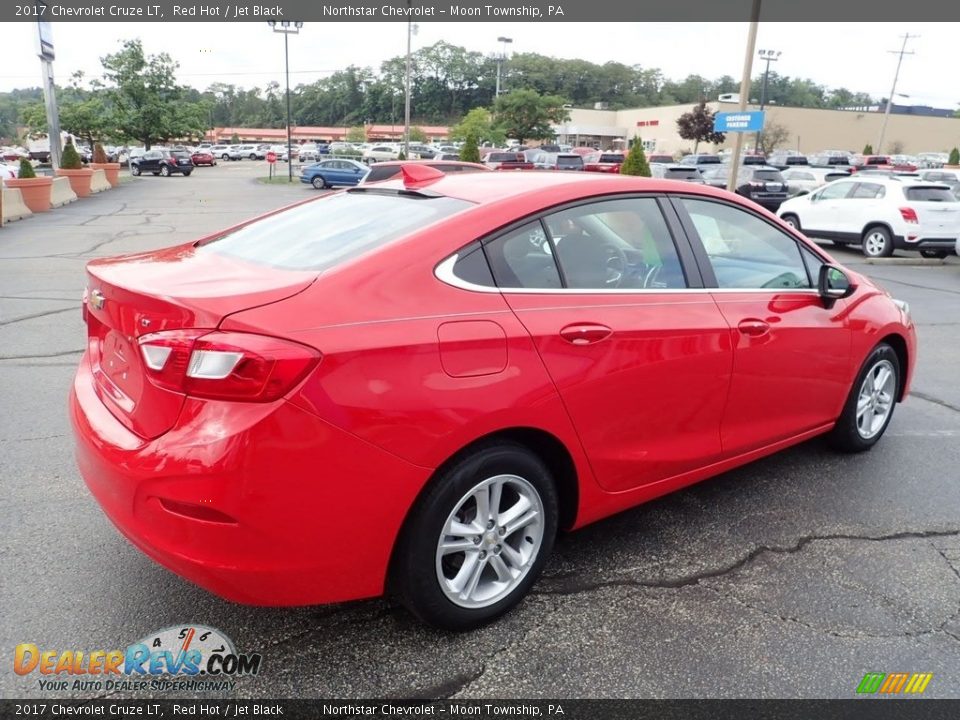 2017 Chevrolet Cruze LT Red Hot / Jet Black Photo #9