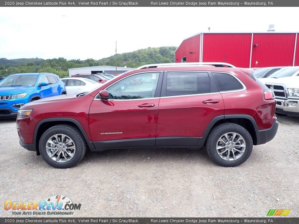 2020 Jeep Cherokee Latitude Plus 4x4 Velvet Red Pearl / Ski Gray/Black Photo #3