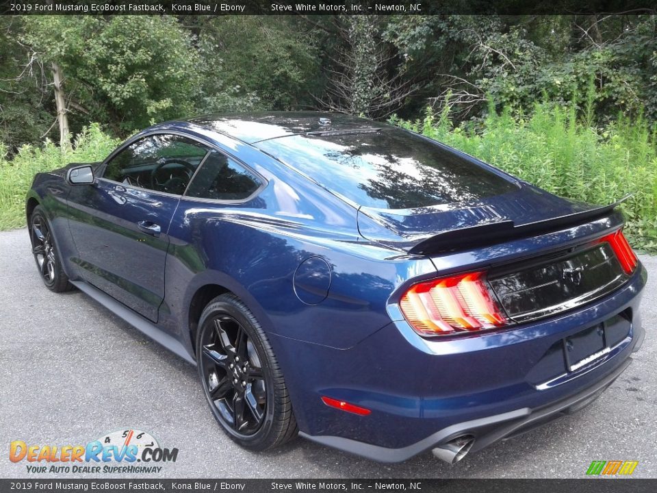 2019 Ford Mustang EcoBoost Fastback Kona Blue / Ebony Photo #8