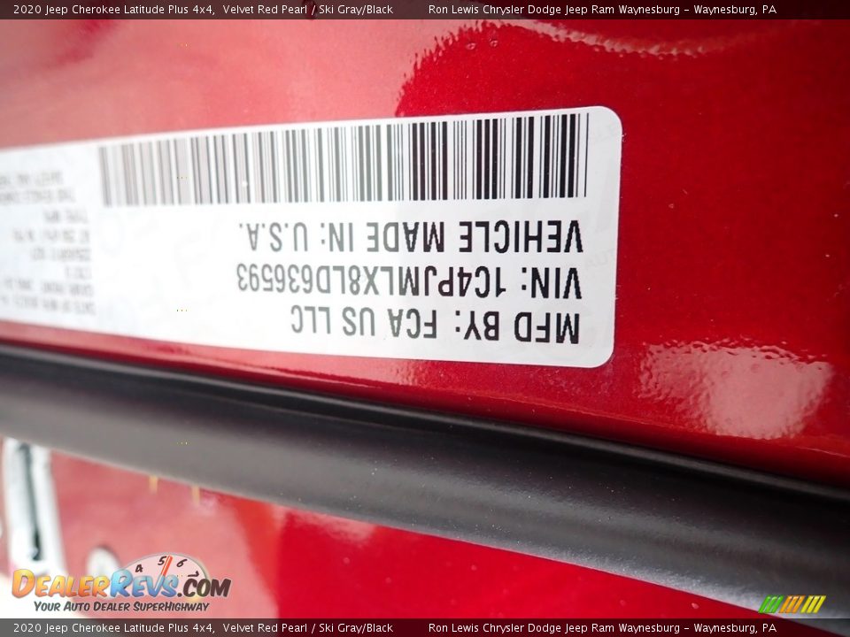 2020 Jeep Cherokee Latitude Plus 4x4 Velvet Red Pearl / Ski Gray/Black Photo #14