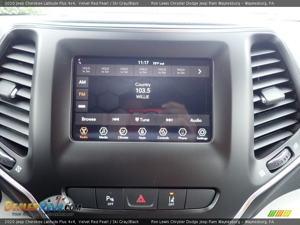 2020 Jeep Cherokee Latitude Plus 4x4 Velvet Red Pearl / Ski Gray/Black Photo #15