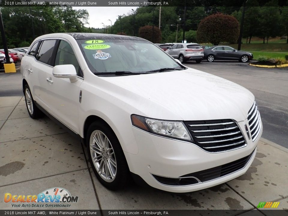 2018 Lincoln MKT AWD White Platinum / Light Dune Photo #7