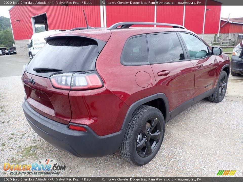 2020 Jeep Cherokee Altitude 4x4 Velvet Red Pearl / Black Photo #5