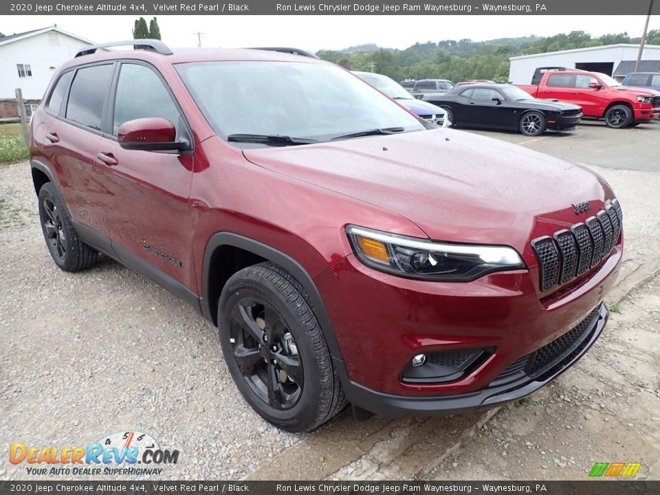 2020 Jeep Cherokee Altitude 4x4 Velvet Red Pearl / Black Photo #7