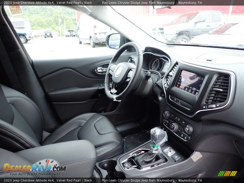 2020 Jeep Cherokee Altitude 4x4 Velvet Red Pearl / Black Photo #10