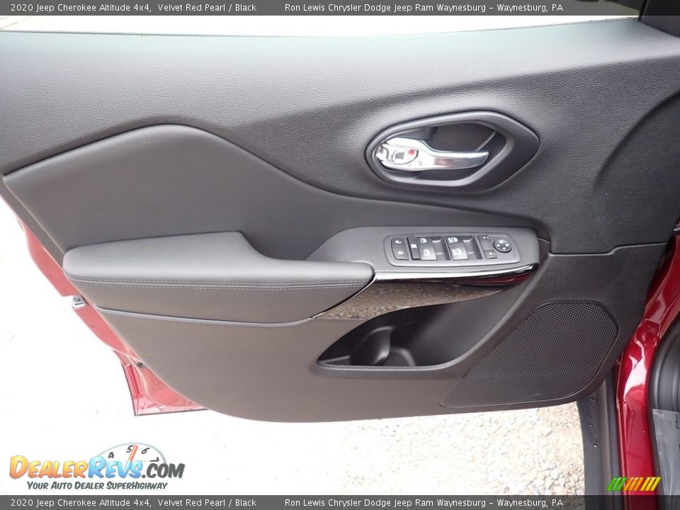 2020 Jeep Cherokee Altitude 4x4 Velvet Red Pearl / Black Photo #13